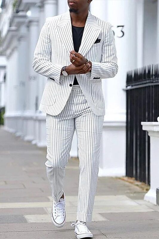Stylish White Striped Pointed Lapel Formal Business Men Suit