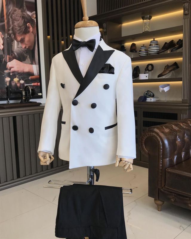 White Slim Fitting Double Breasted Tuxedo Suit｜Two Piece Boys Suit