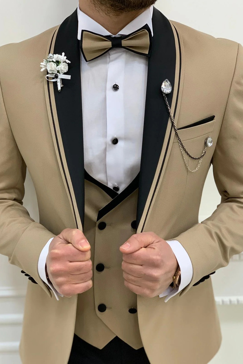 Stylish Gold Slim Fit Shawl Lapel Three Piece Tuxedo