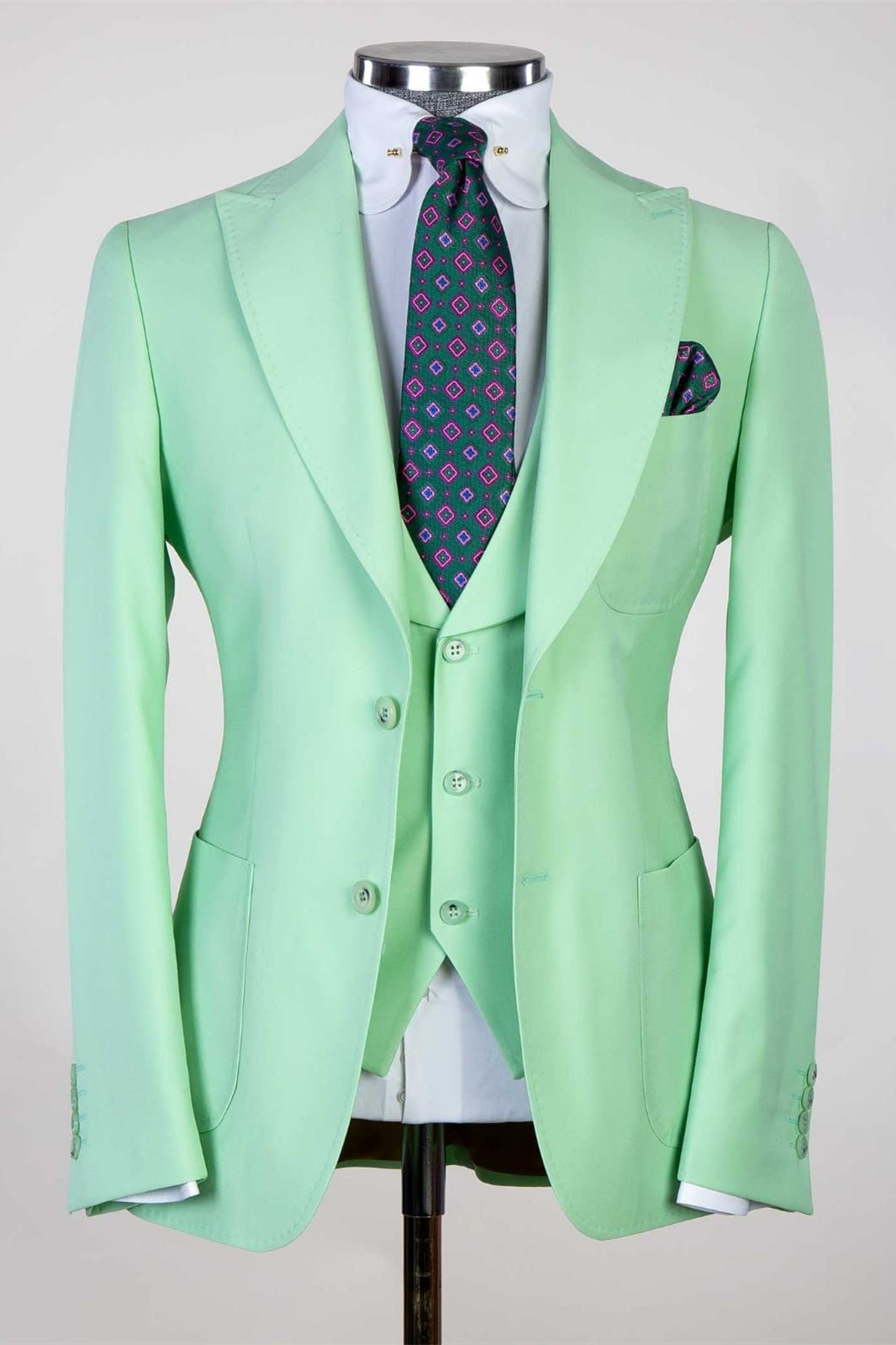Mint Green Tip Lapel Three Piece Men Business Suit