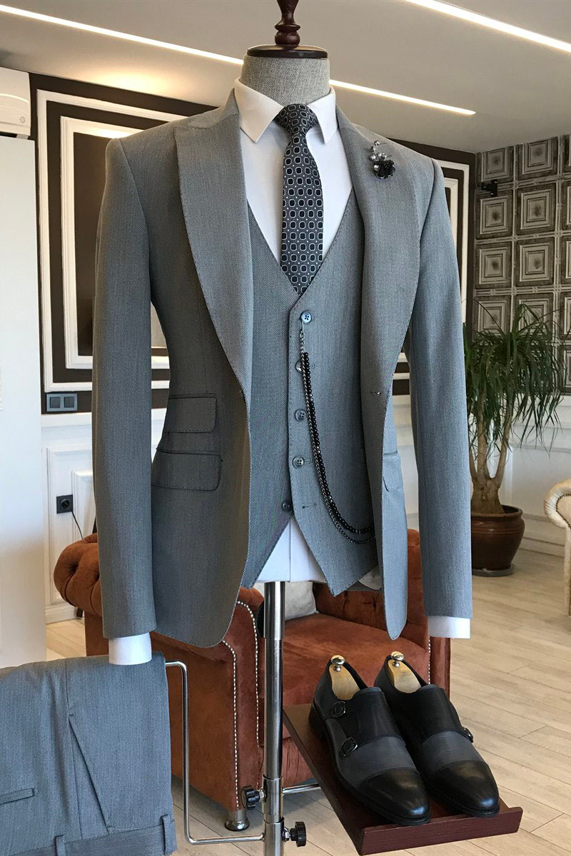 Hunter Handsome Grey Pointed Lapel Custom Business Suit