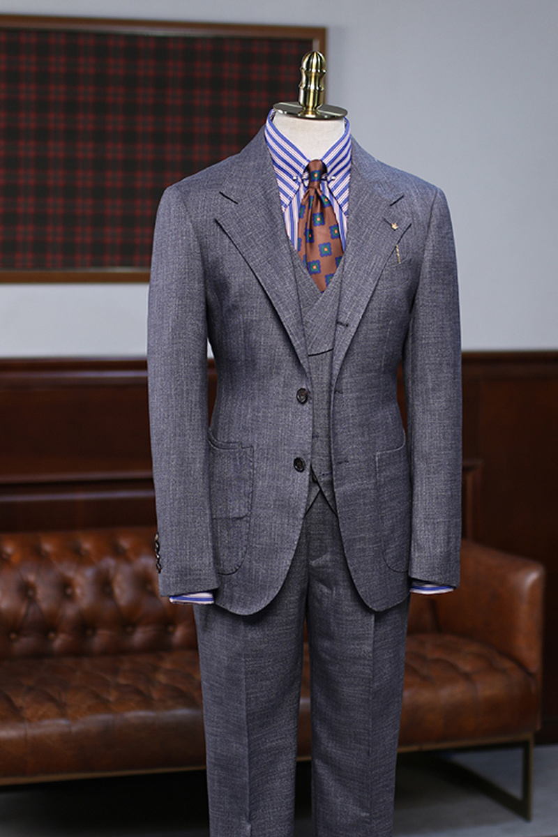 Reg Regular Dark Grey Plaid Three Piece Slim Fit Custom Business Suit