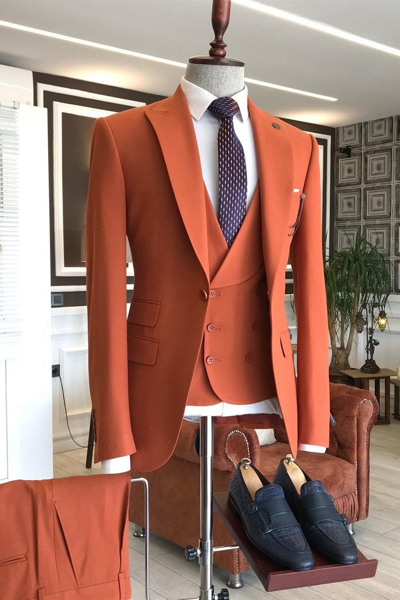 Emmett Fashion Slim Fit Bespoke Peaked Lapel Men Suits