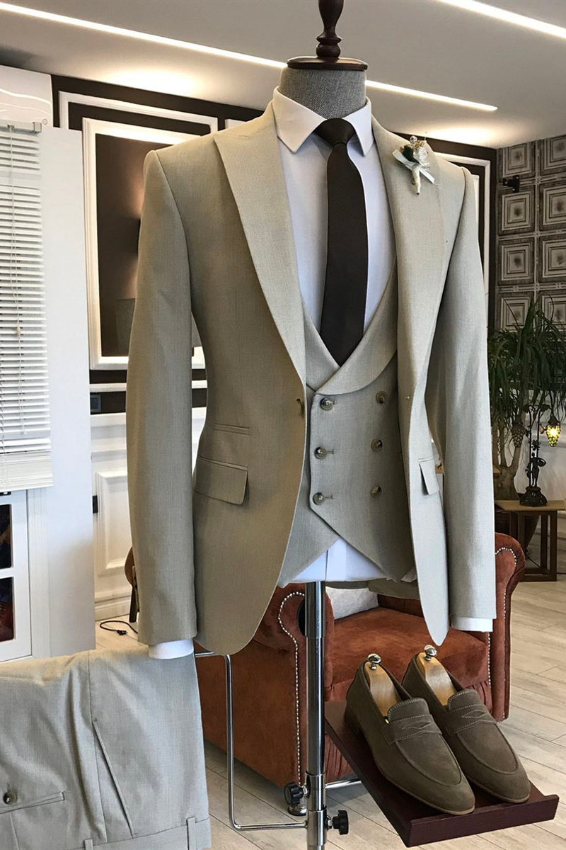 Howar Stylish Light Brown Three-Pack Double Breasted Vest Formal Suit