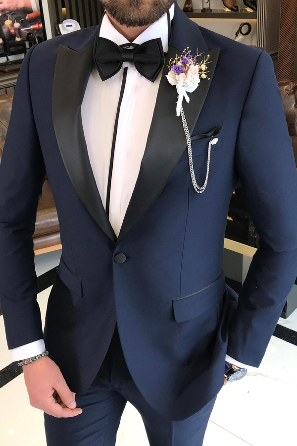 Black Peak Lapel Men’s Prom Suit Navy One-Button Prom Tuxedo