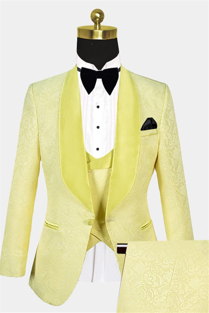 Yellow Jacquard Men Suit Three Piece Cape Lapel Tuxedo