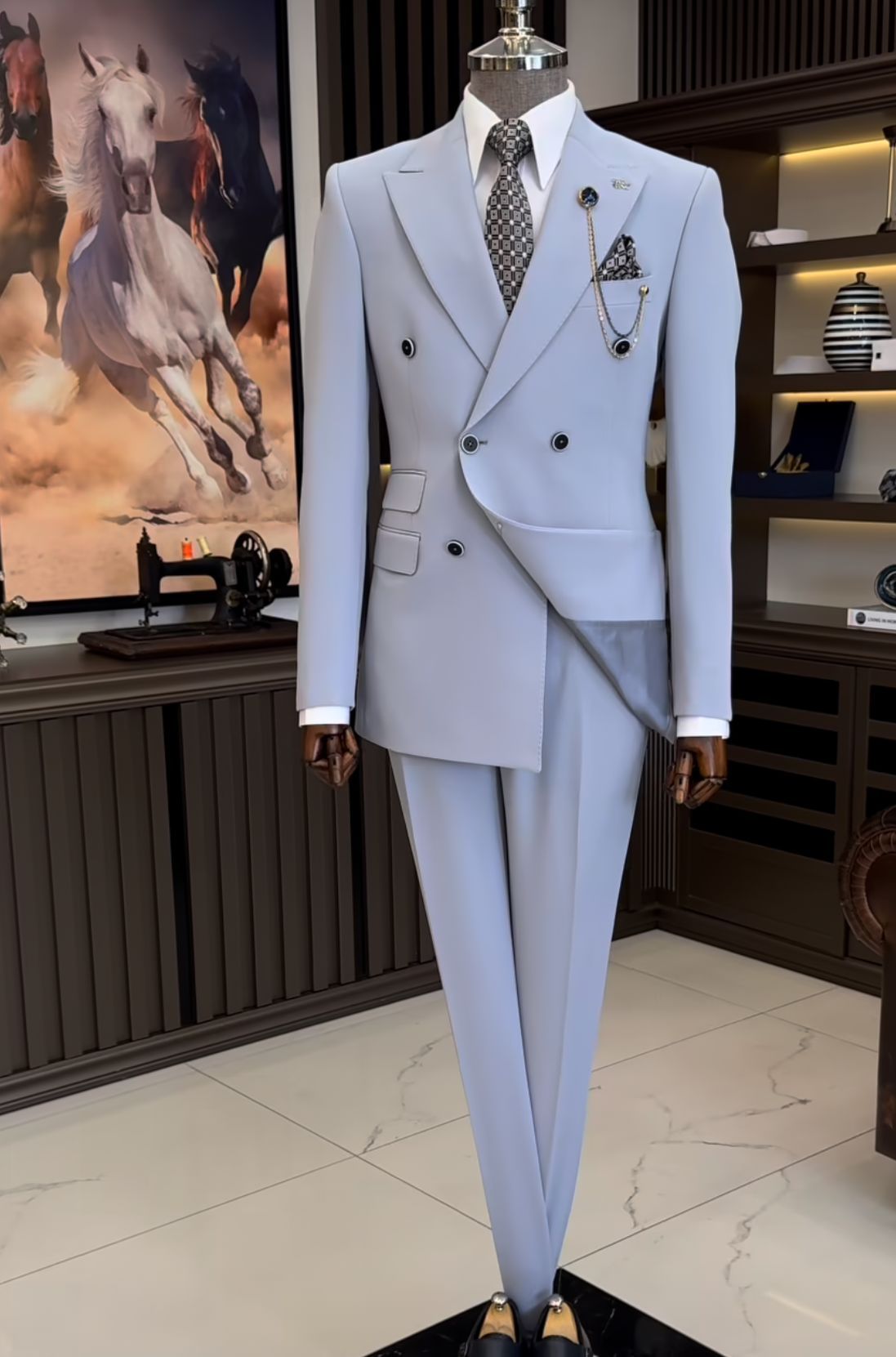 Italian Simple Light Blue Peak Collar Double-Breasted Two-Piece Slim Suit
