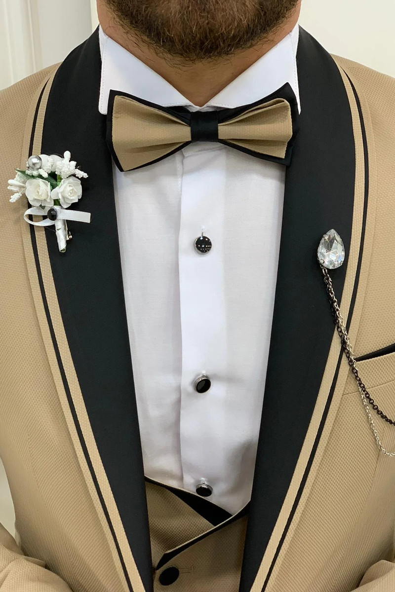 Stylish Gold Slim Fit Shawl Lapel Three Piece Tuxedo