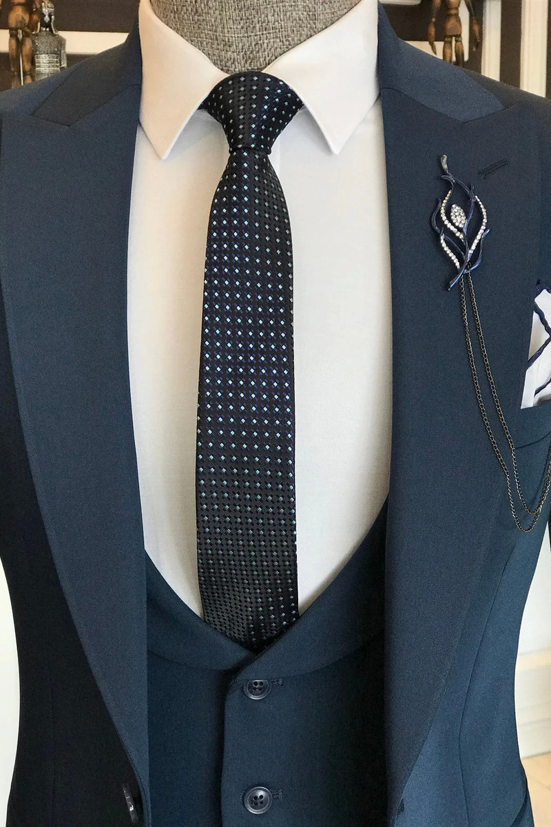 Navy Blue Crotch Collar One-Button Three-Piece Suit Shawl Collar Vest Wedding Suit