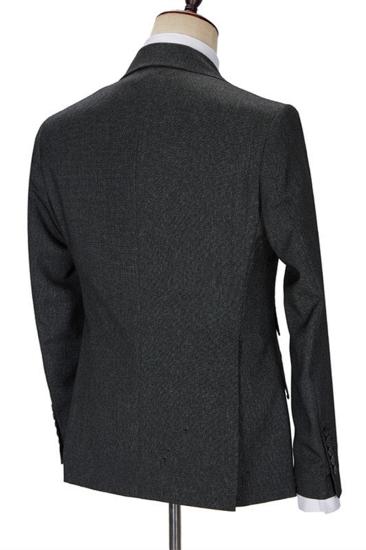 The  black three-piece pointed lapel business men's suit_2