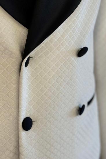 Black Satin Lapel Double Breasted Diamond Jacquard Fashionable Mens Wedding Suit_3
