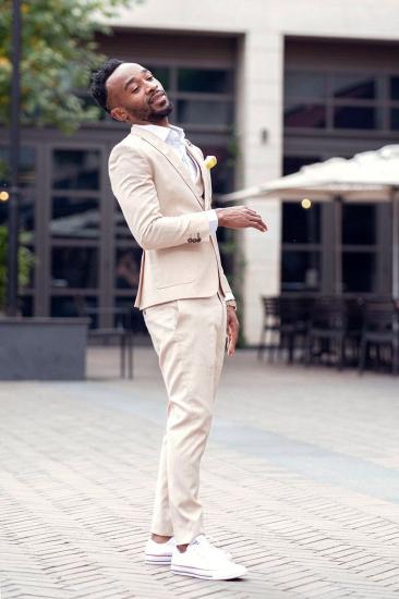 Matthew's  Design Stylish Slim Fit Tailored Point Collar Men Suit_1