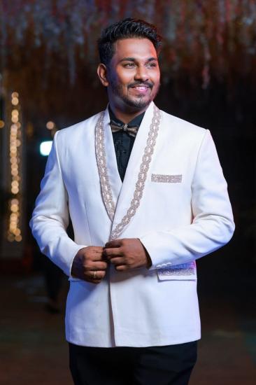 Brady Gentle White Double Breasted Two Prom Suits With Beadings Shawl Lapel_2